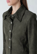 The buttoned jacket